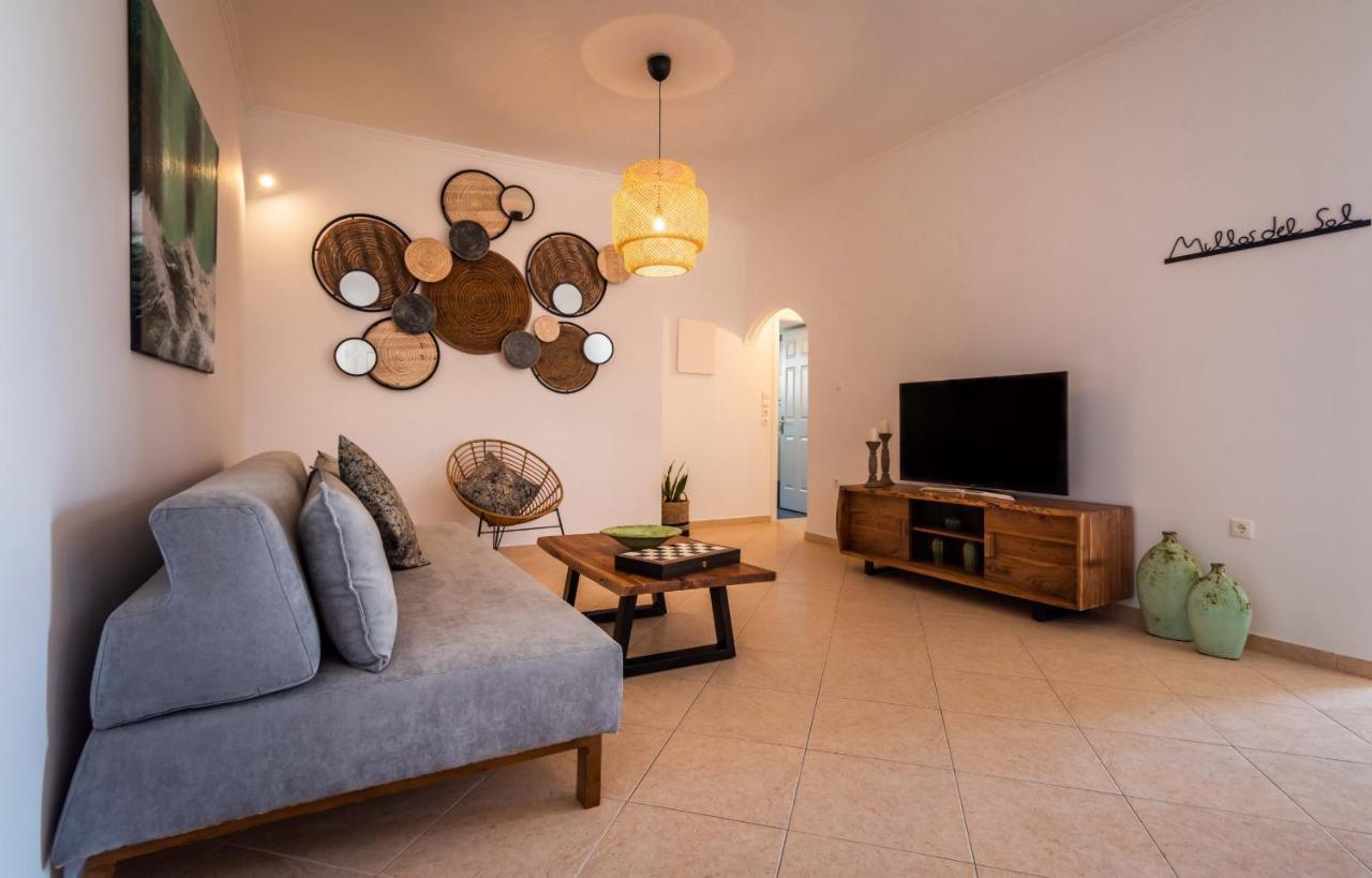 Milos Del Sol Apartment Adamantas  Esterno foto